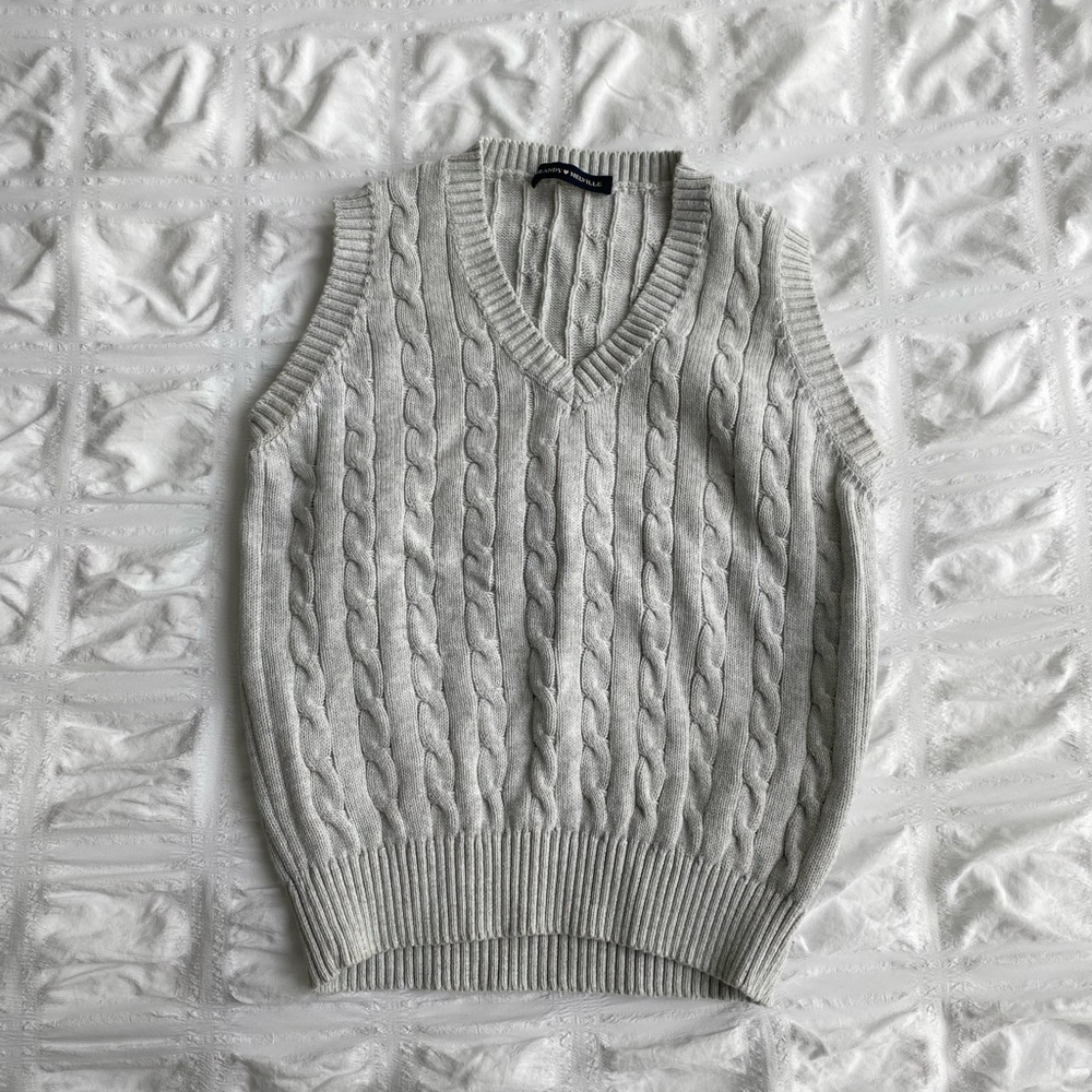 Brandy Melville Sweater Vest